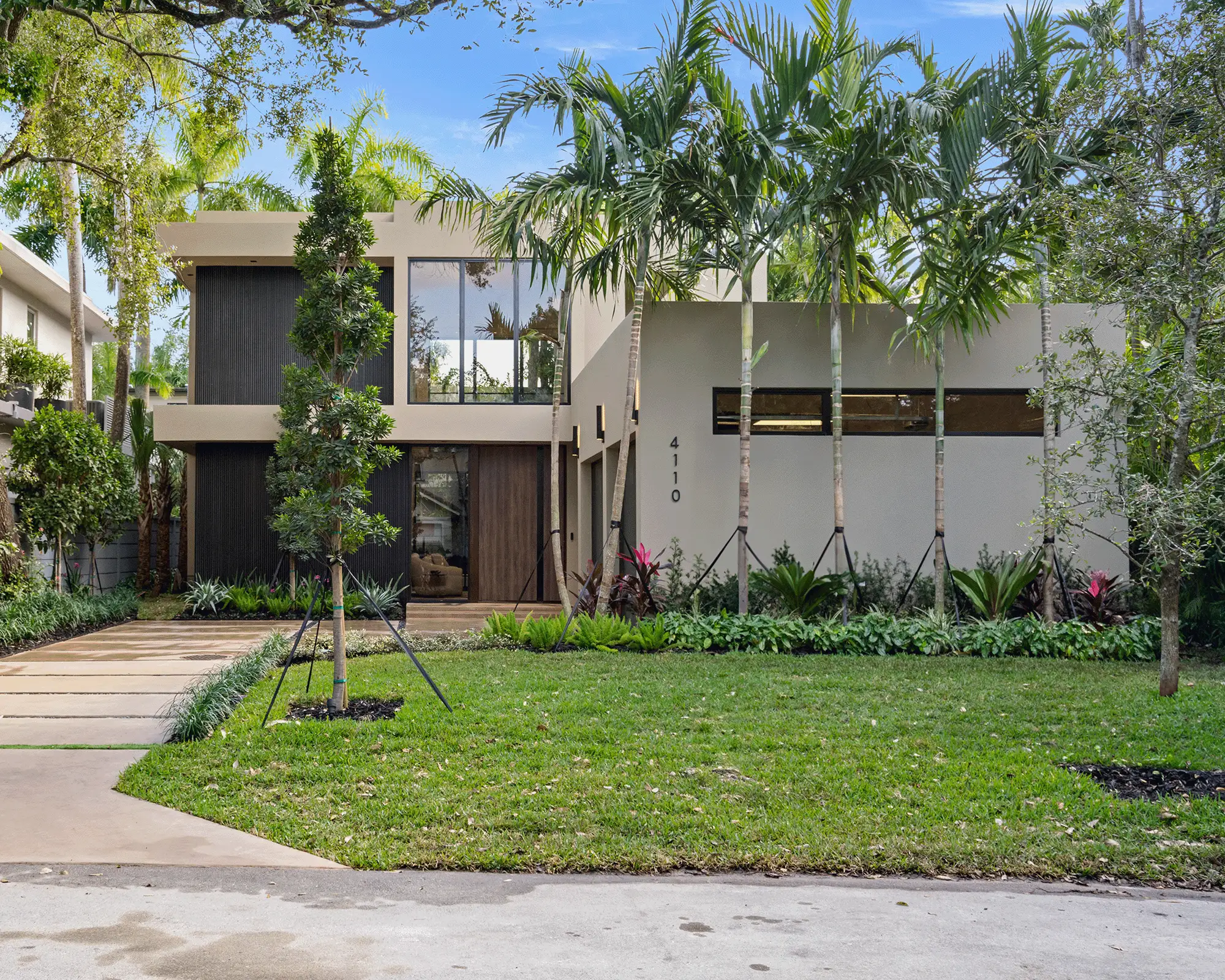 4110 Bonita Avenue — author. design®